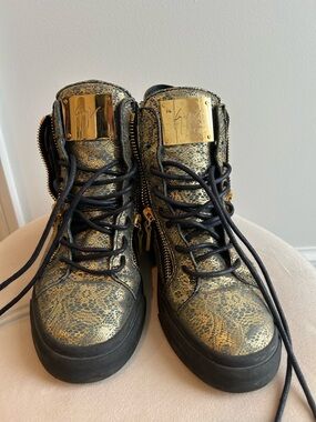 Giuseppe Zanotti Lace Sneaker (black & gold) 8.5